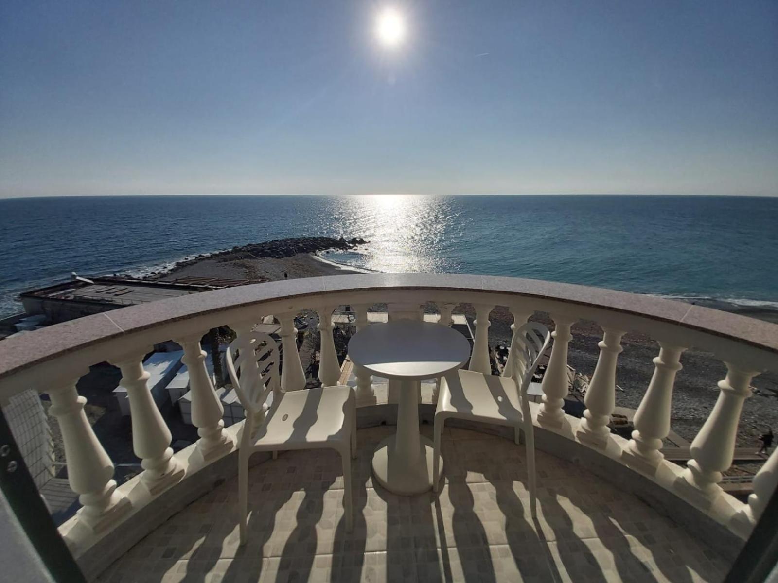 Hotel Piccolo Lido Bordighera Extérieur photo